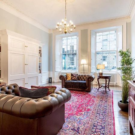 Joivy Converted Flat In Historic Building In New Town Edimburgo Exterior foto